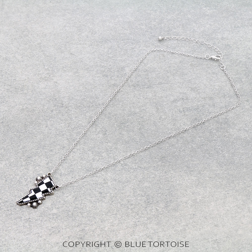 Western Checker Thunder Necklace