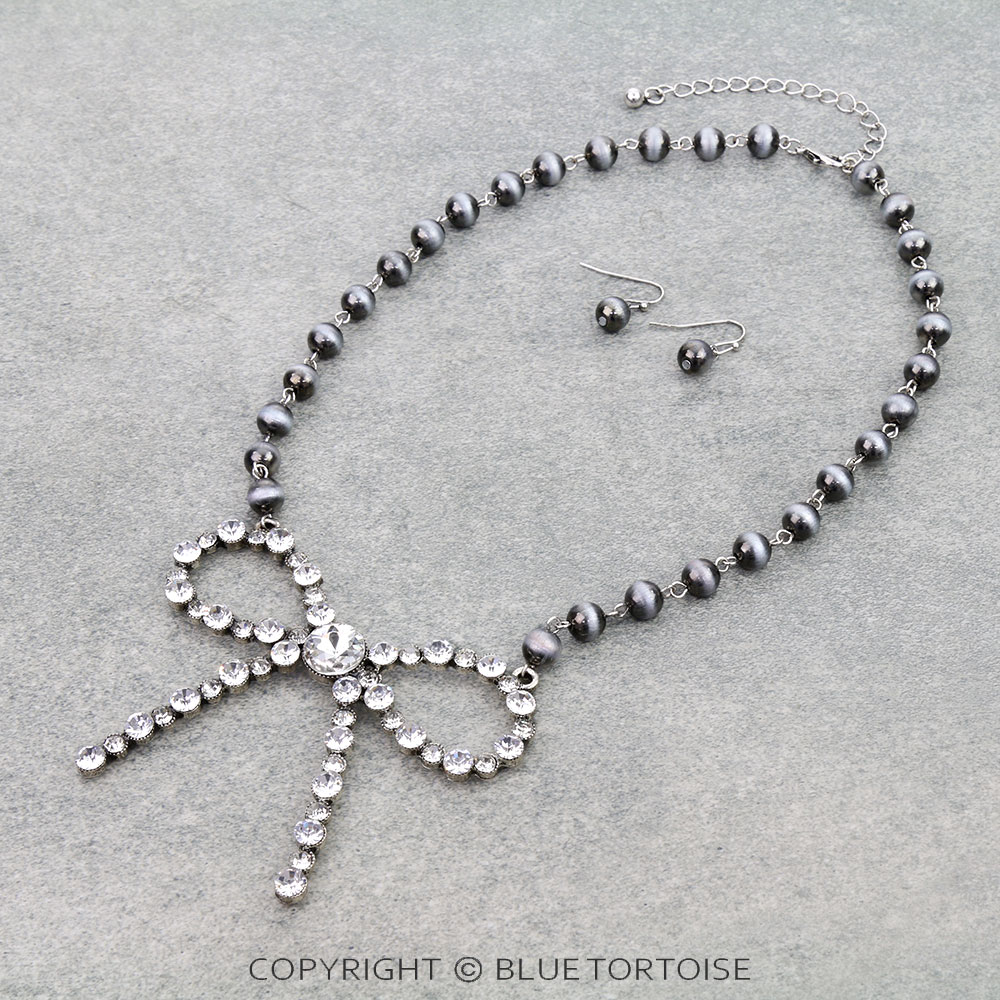 Navajo Style Pearl Bow Stone Necklace Set
