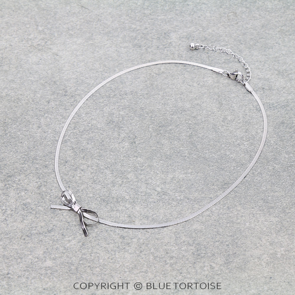 Western Snake Chain Bow Choker