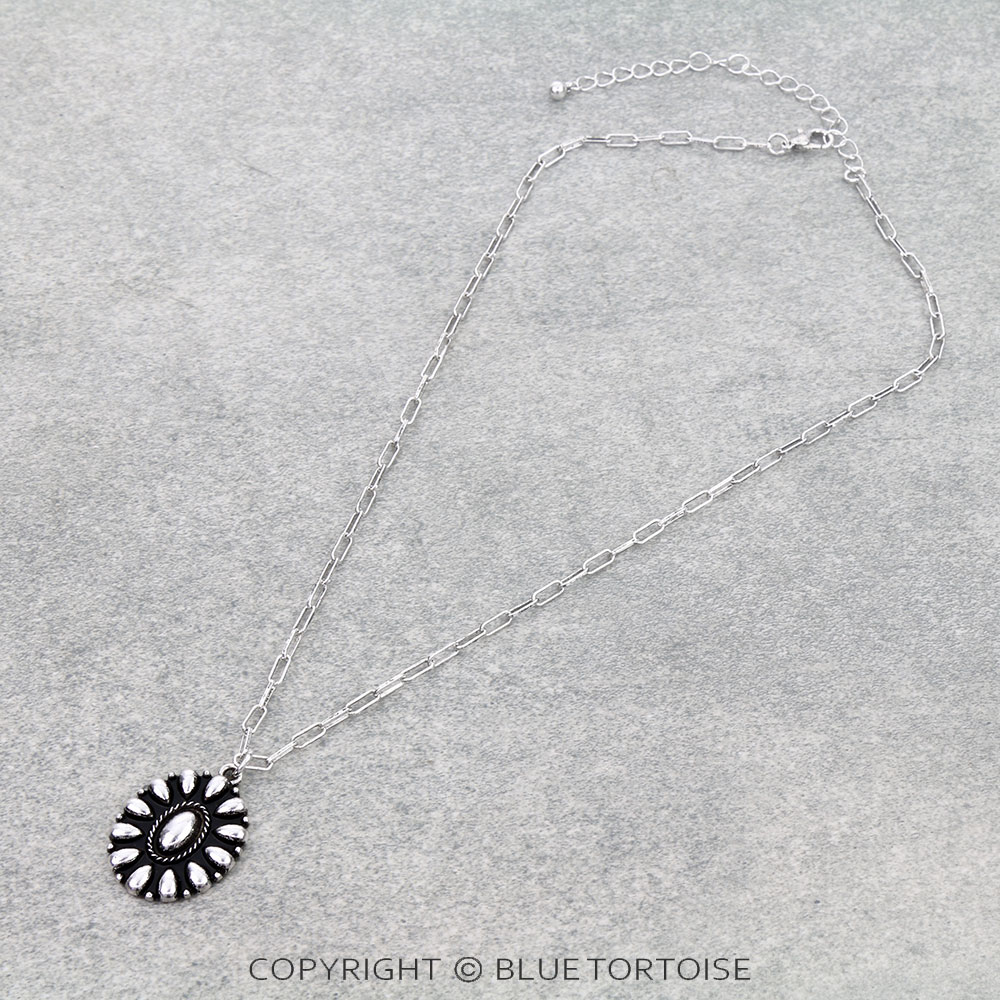 Western Concho Bubble Necklace