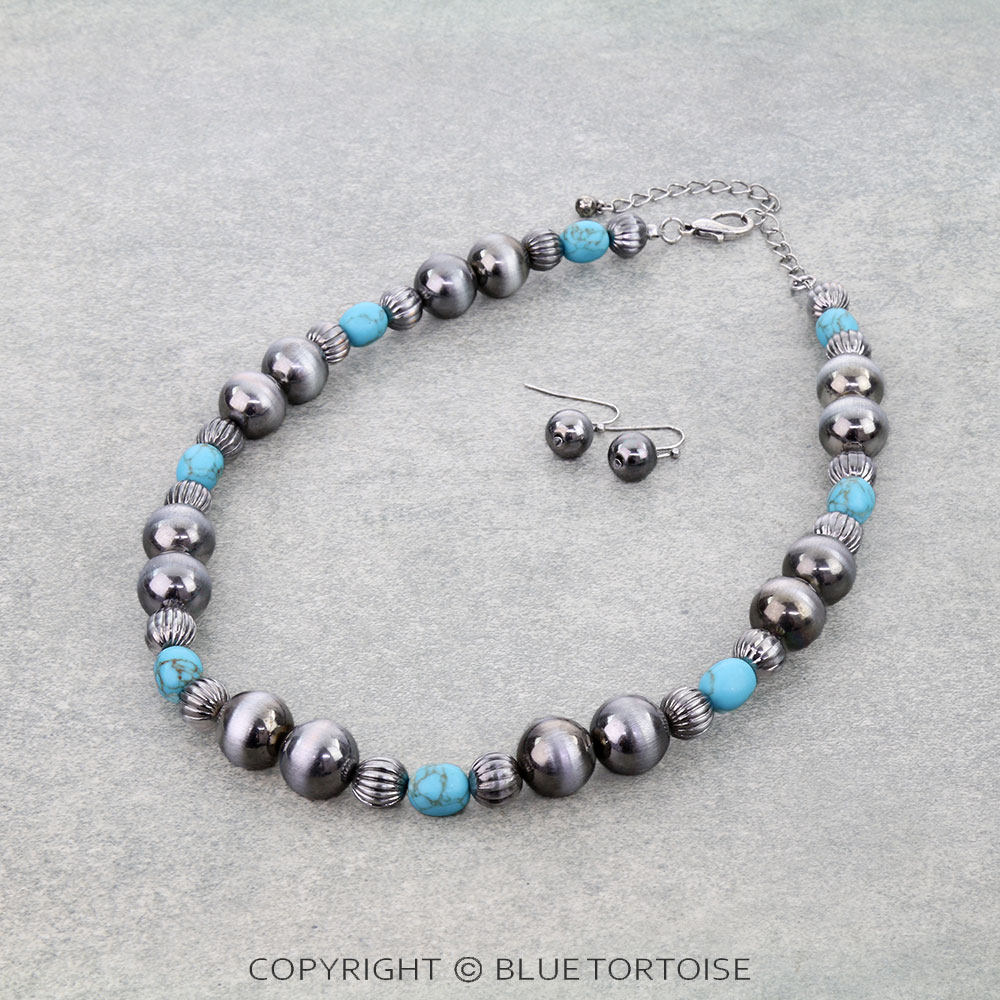 Navajo Style Pearl & Bead Necklace Set