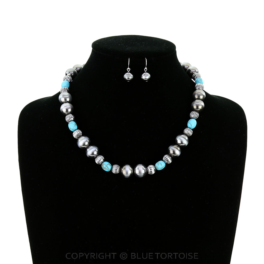 Navajo Style Pearl & Bead Necklace Set - Image 2