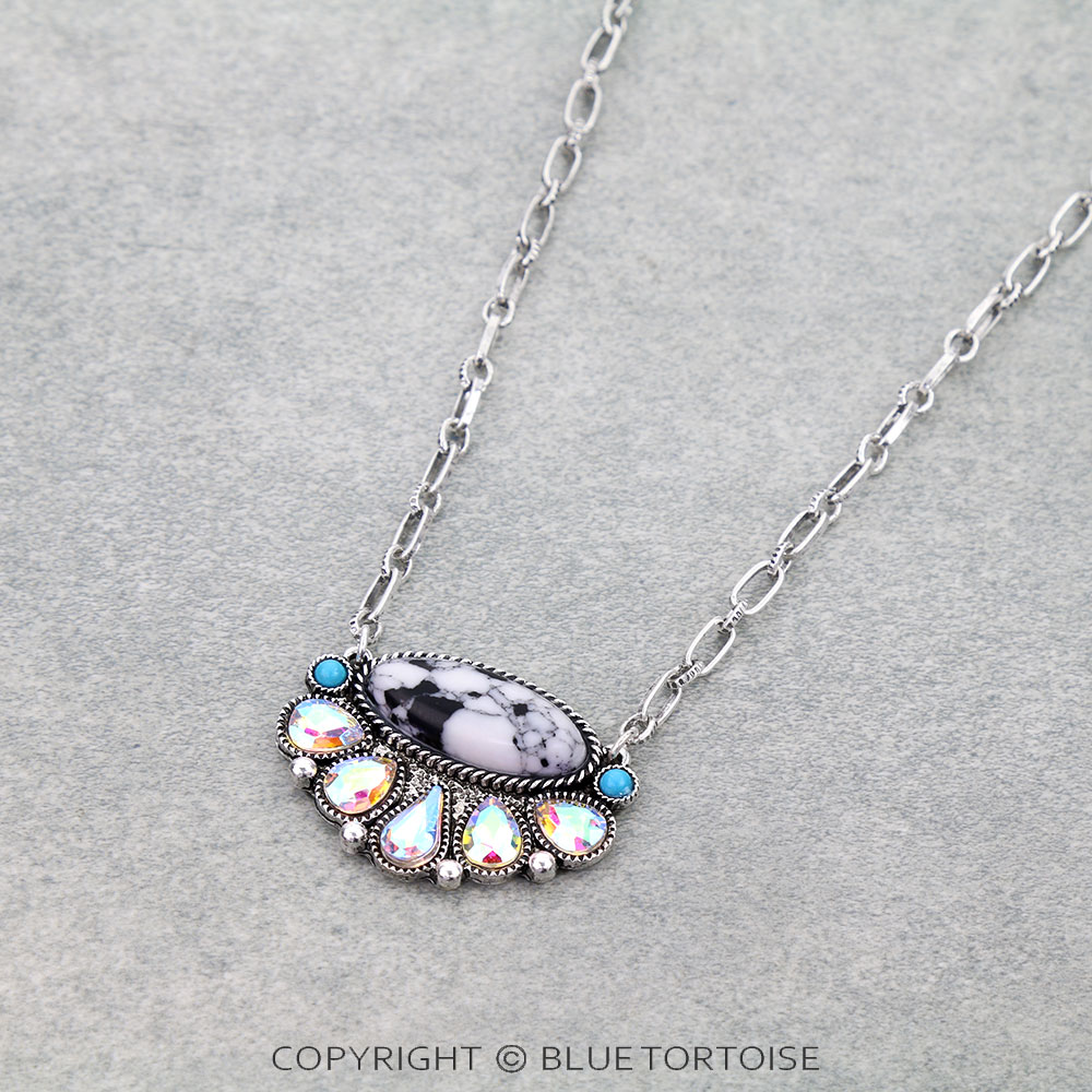 Western Oval Hand Stone Necklace