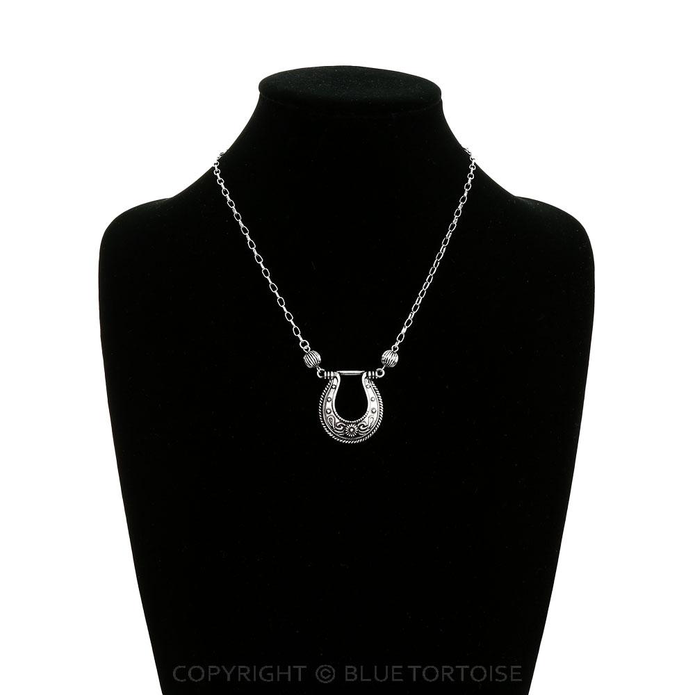 Western Texture Horseshoe Necklace - Image 2