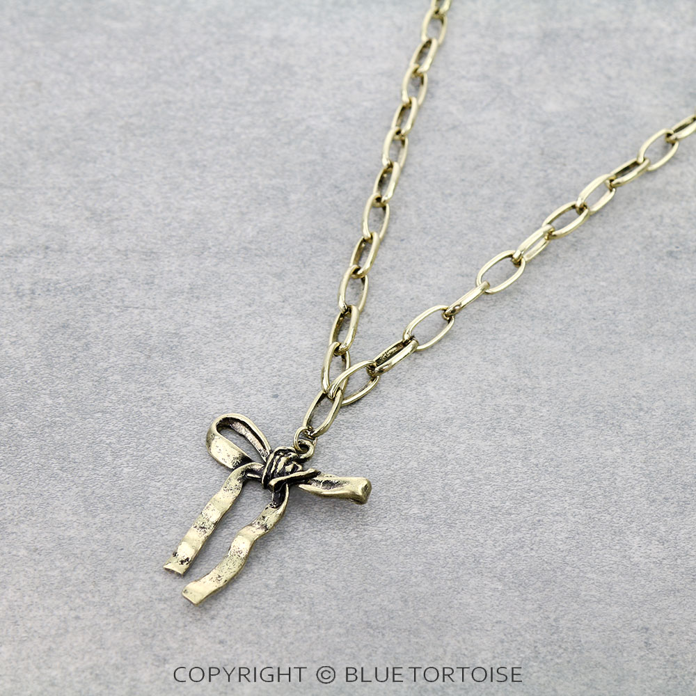 Western Bow Chain Necklace