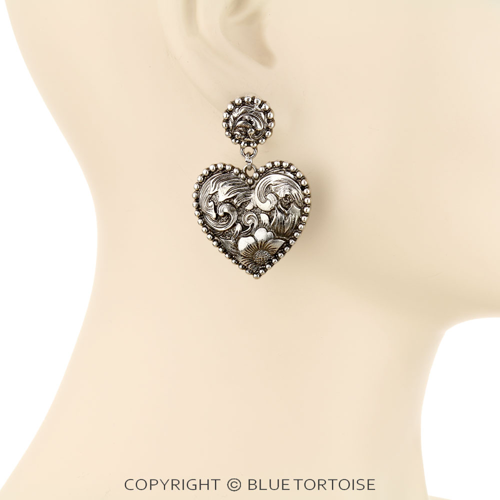 Western Filigree Heart Stud Earrings - Image 2
