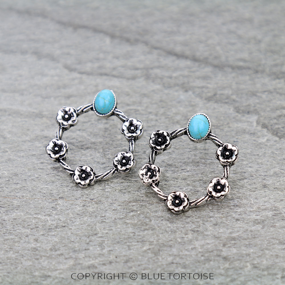 Western Flower TXR Round Stud Earrings