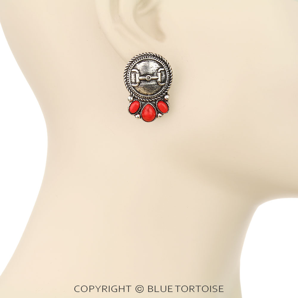 Western Horse Groove Cluster Stud Earrings - Image 2