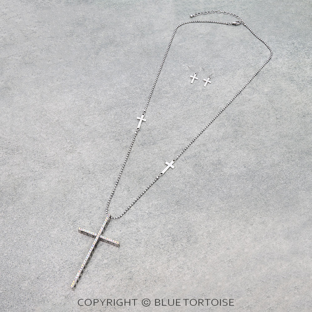Cross Pendant Necklace Set
