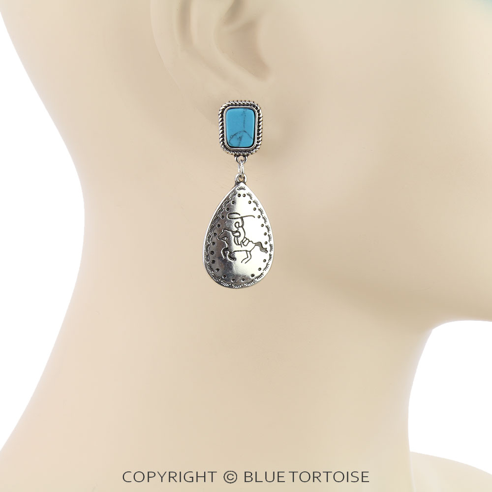 Western Rodeo Engraving Stud Earrings - Image 2