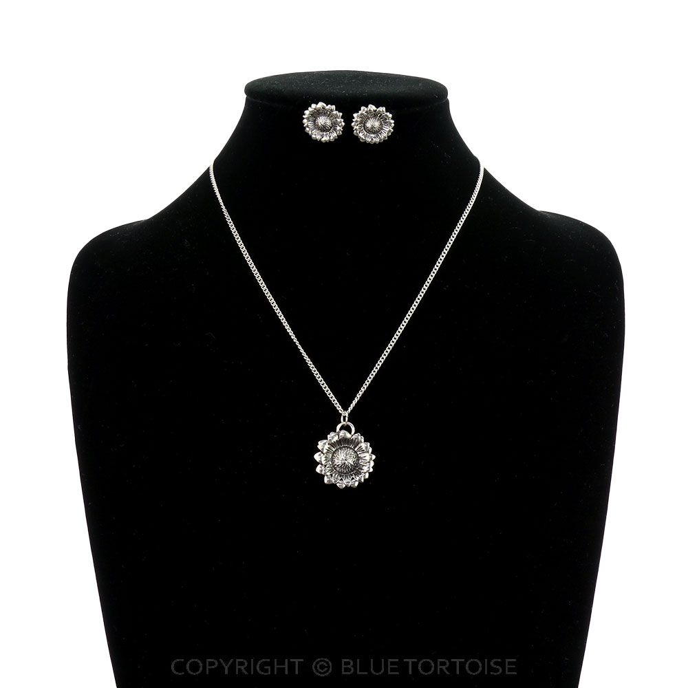 Western Sunflower Pendant Necklace Set - Image 2