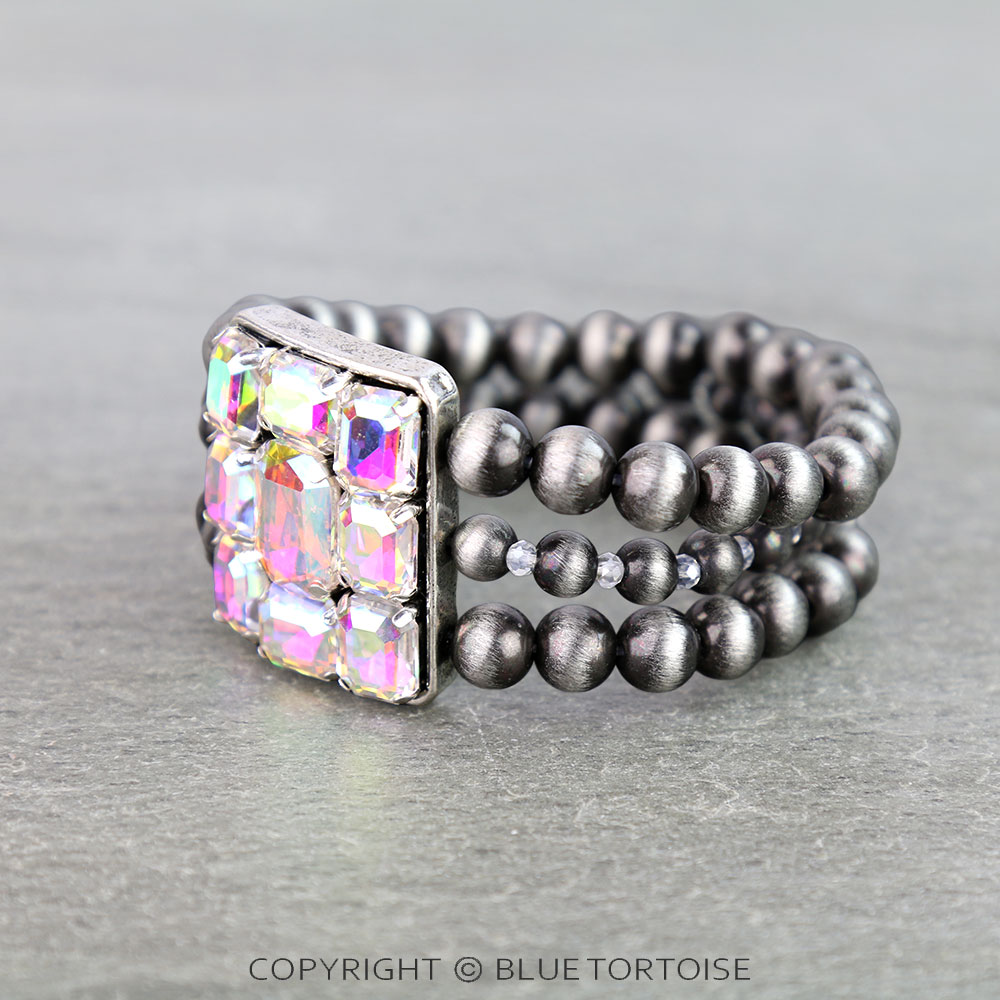 Western Navajo Style Pearl & Rhinestone Bracelet - Image 2
