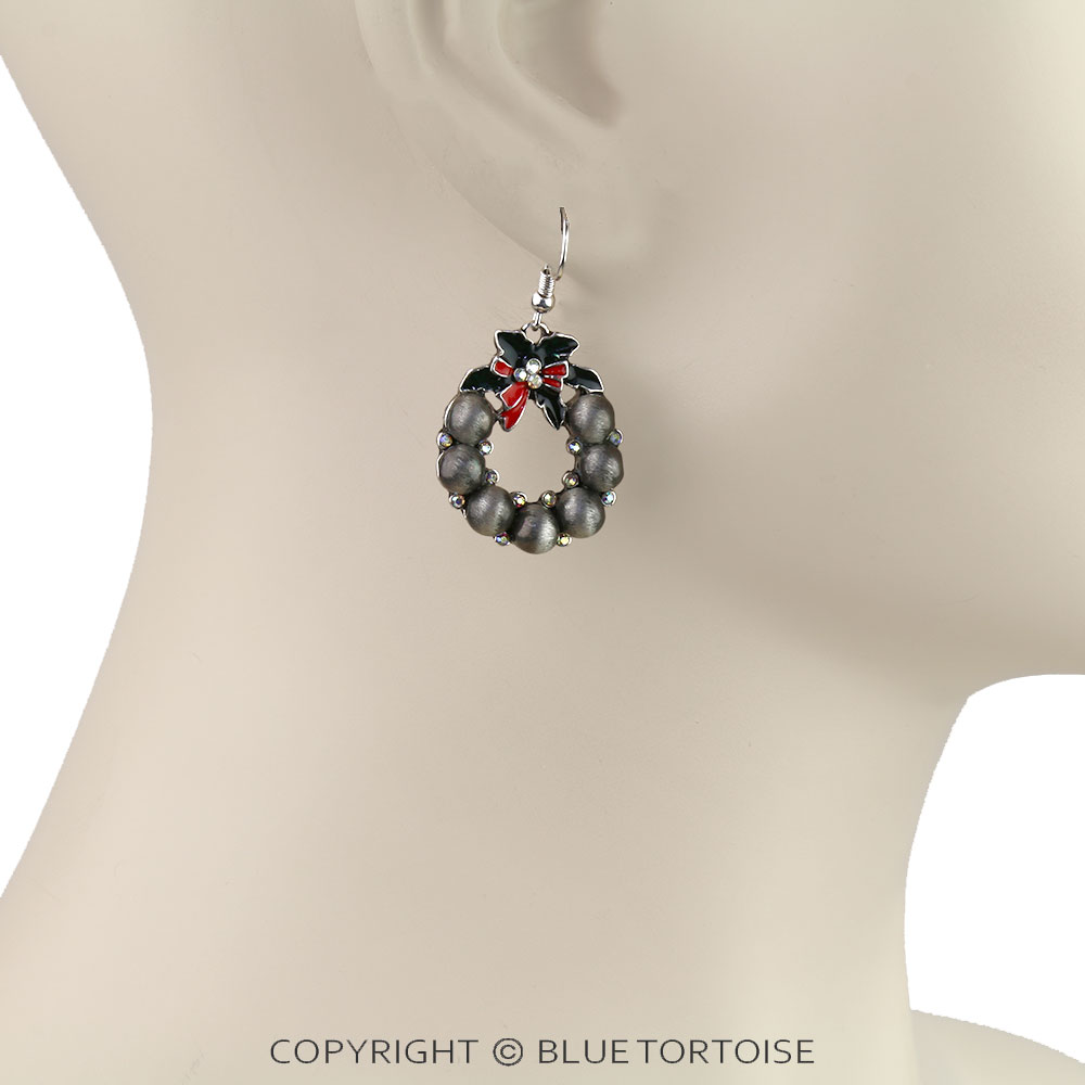 Christmas Wreath Dangle Earrings - Image 2