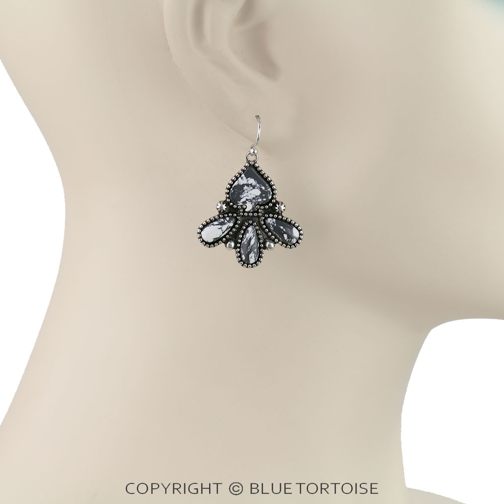 Western Spade Hand Stone Dangle Earrings - Image 2