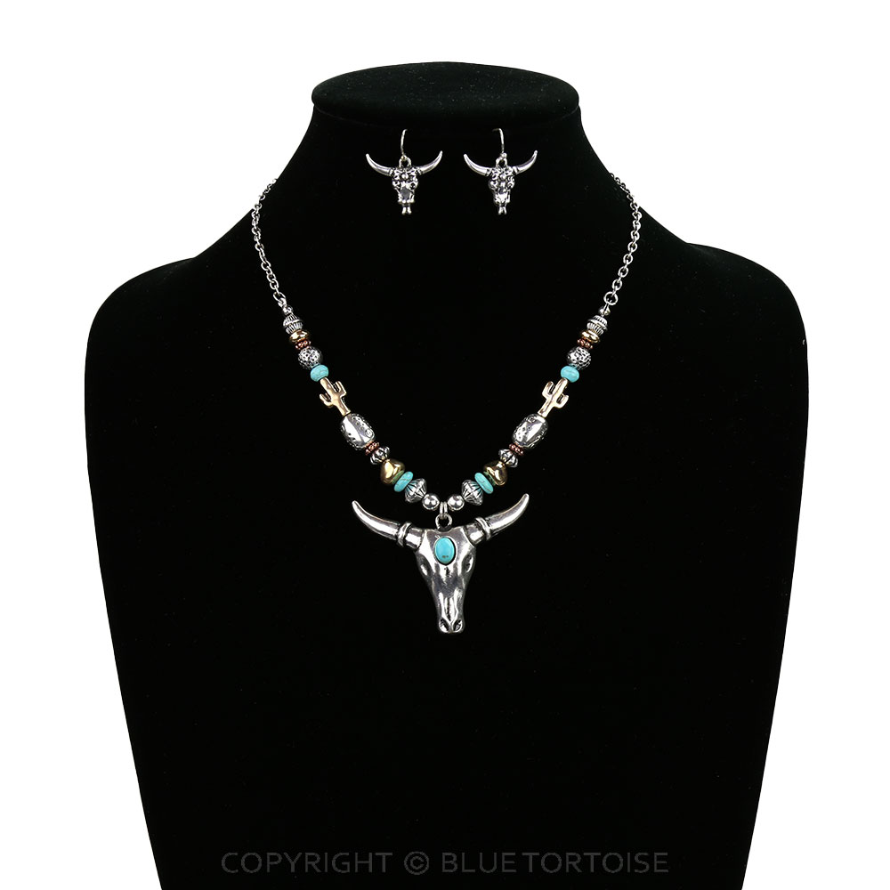 Western Steer Skull Pendant Necklace Set - Image 2