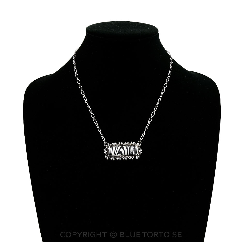 Western Hand Stone Heart Bar Necklace - Image 2