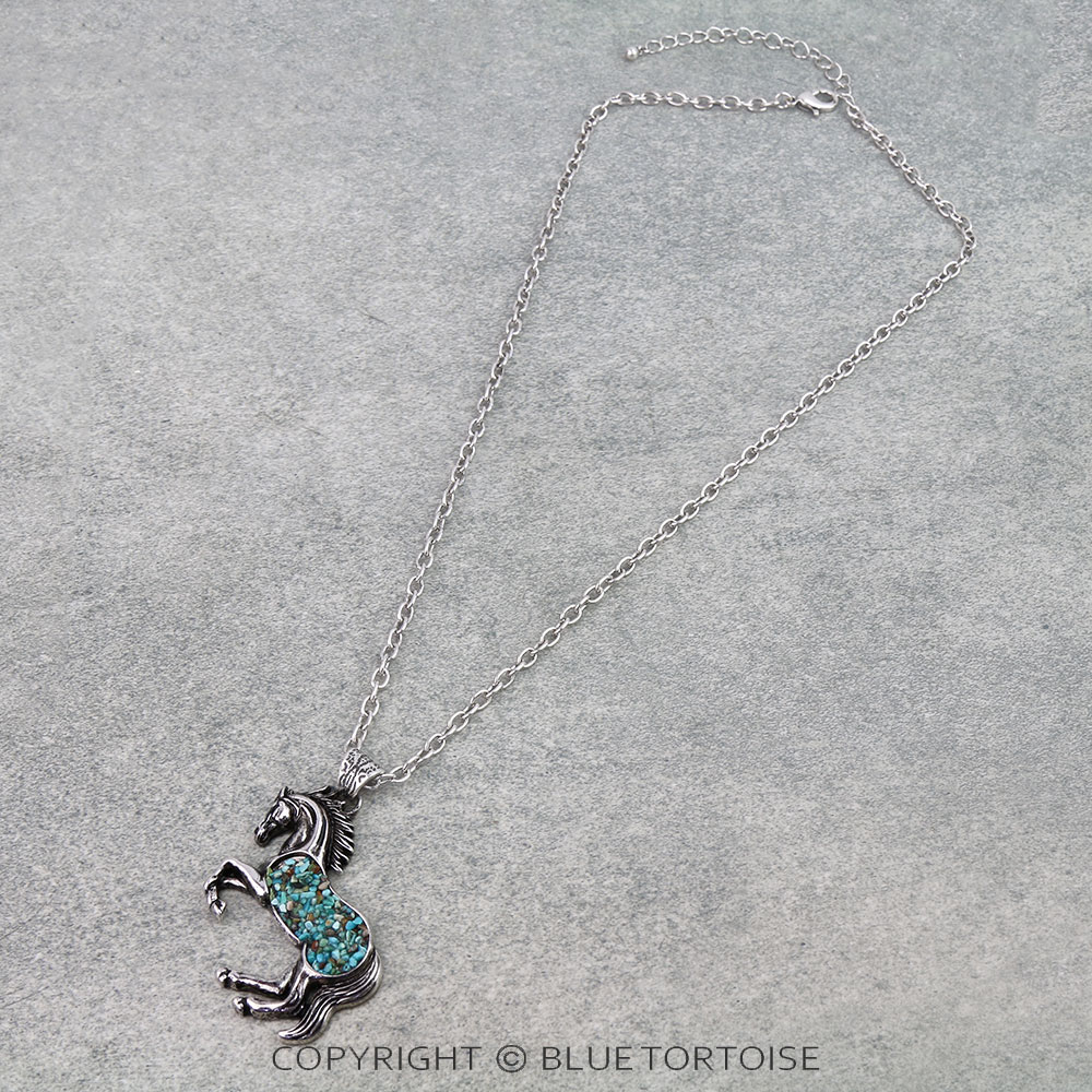 Western Horse Chip Stone Necklace