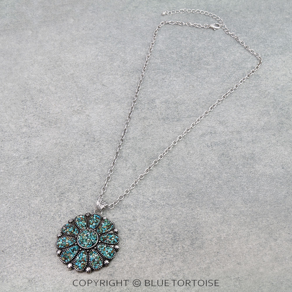Western Concho Chip Stone Necklace