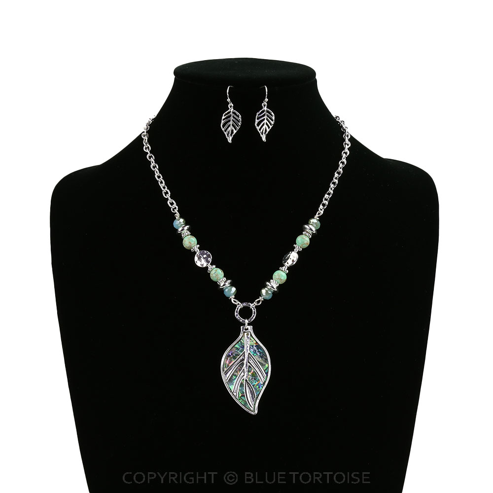 Leaf Pendant Bead Necklace Set - Image 2