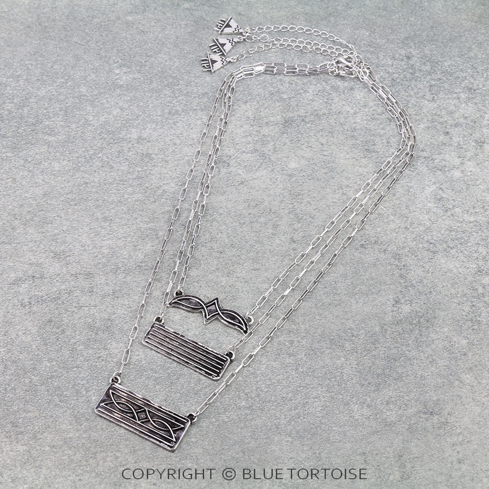 3 Layered Western Boot Stitch Necklace