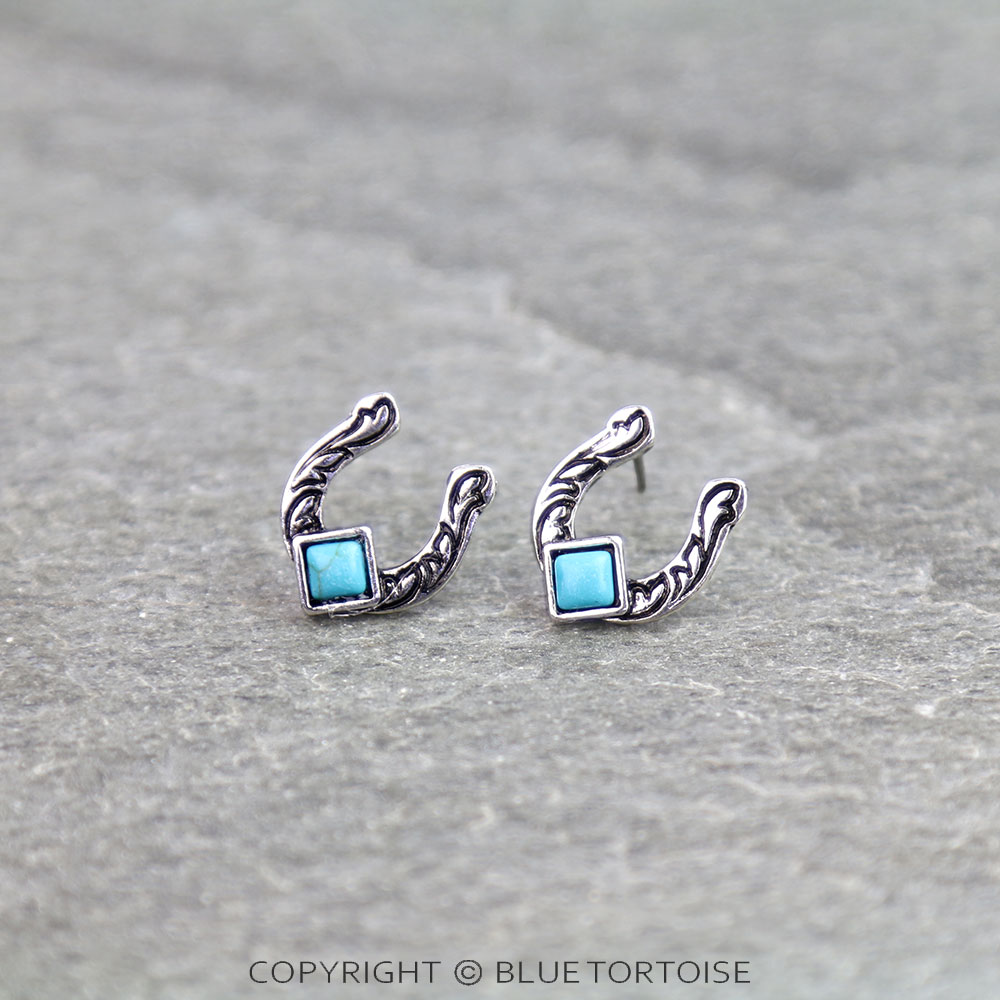 Western Small Horseshoe Stud Earrings