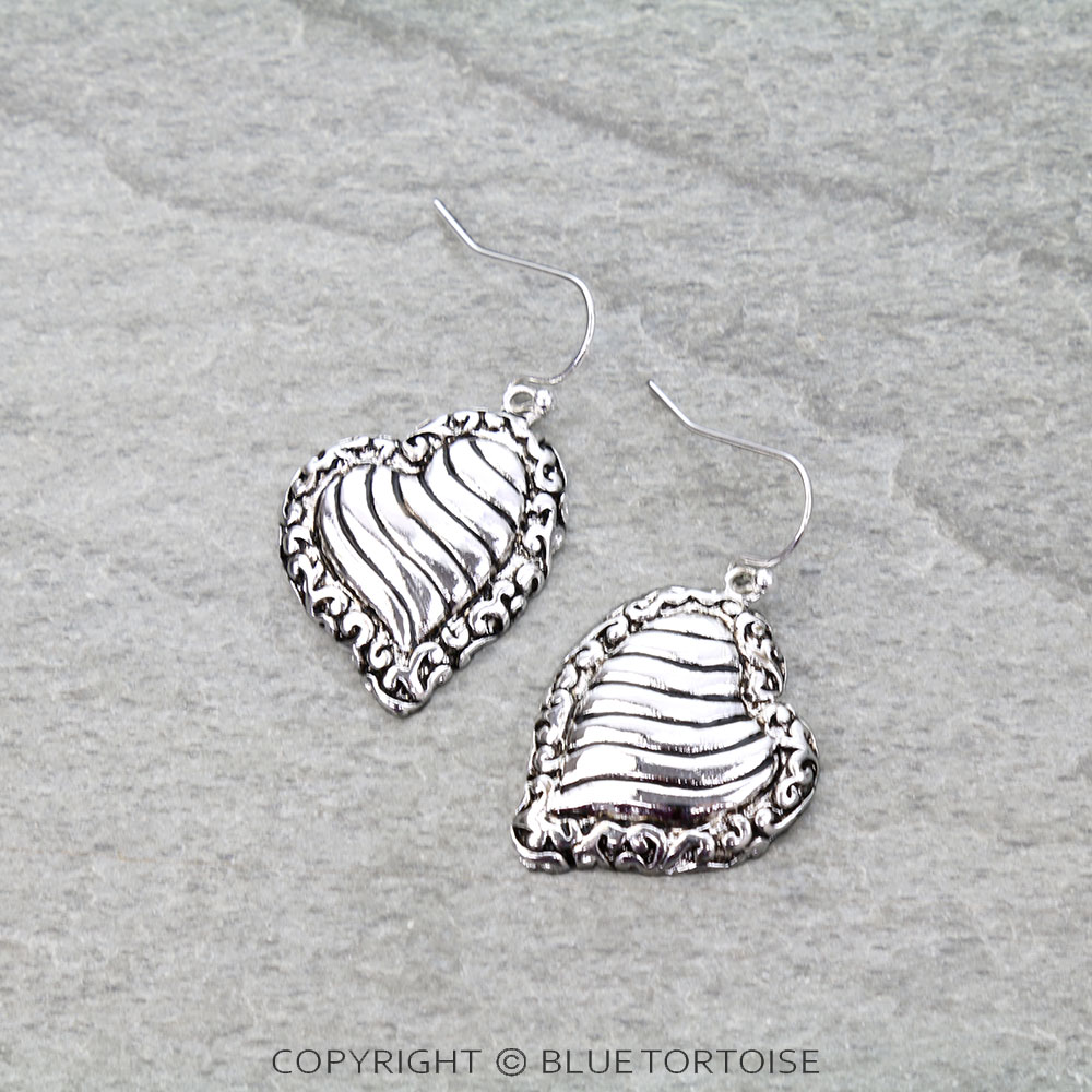 Tailored Filigree Heart Dangle Earrings