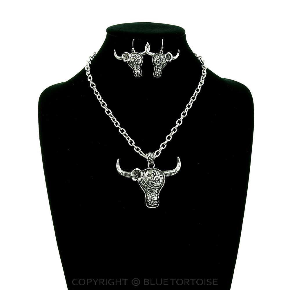 Western Filigree Steer Head Necklace Set - Image 2