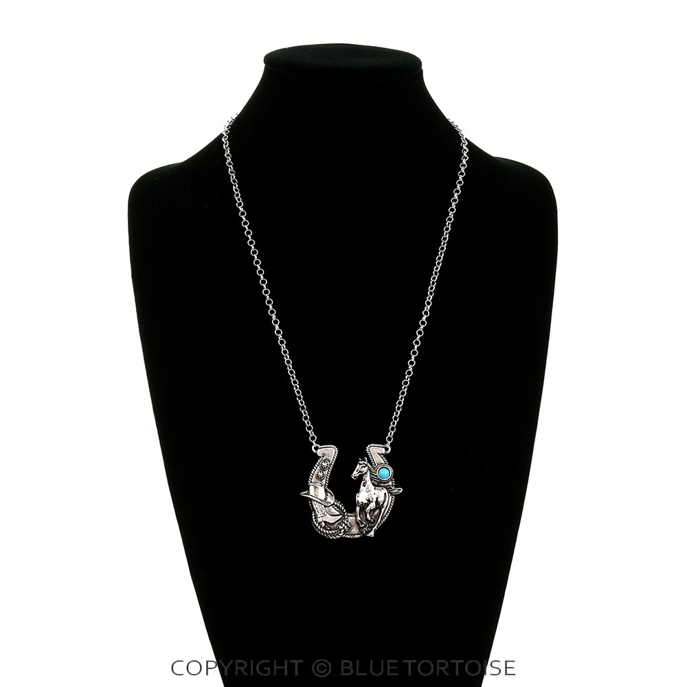 Western Horseshoe Necklace - Image 2