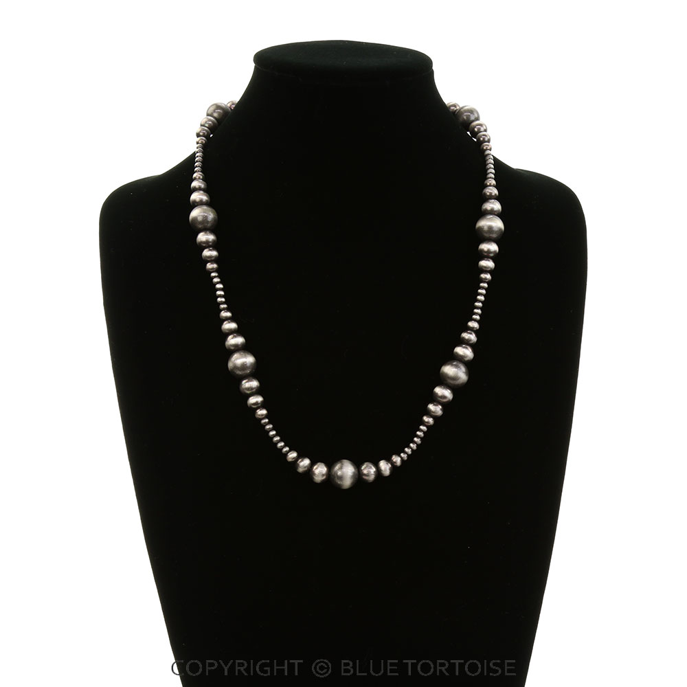 Navajo Style Pearl Necklace - Image 2