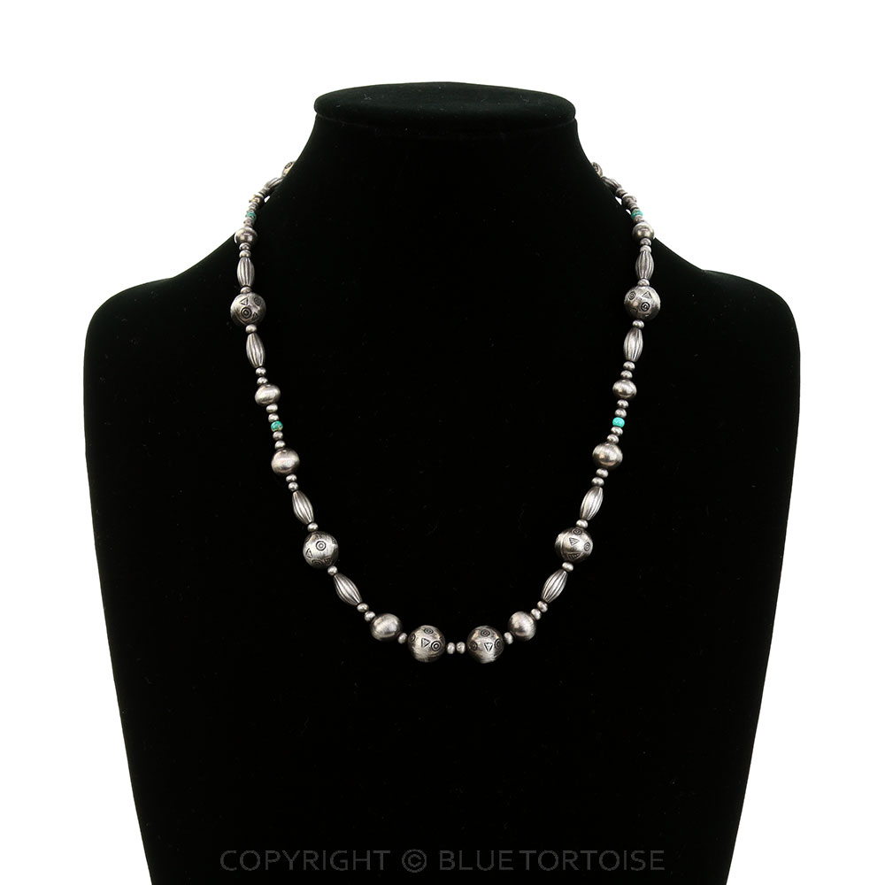 Textured Navajo Style Pearl Necklace - Image 2
