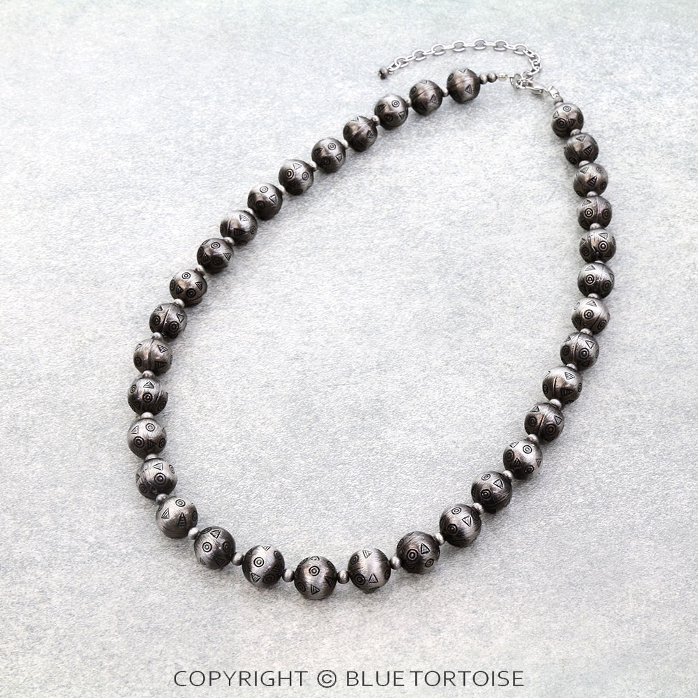 Textured Navajo Style Pearl Necklace