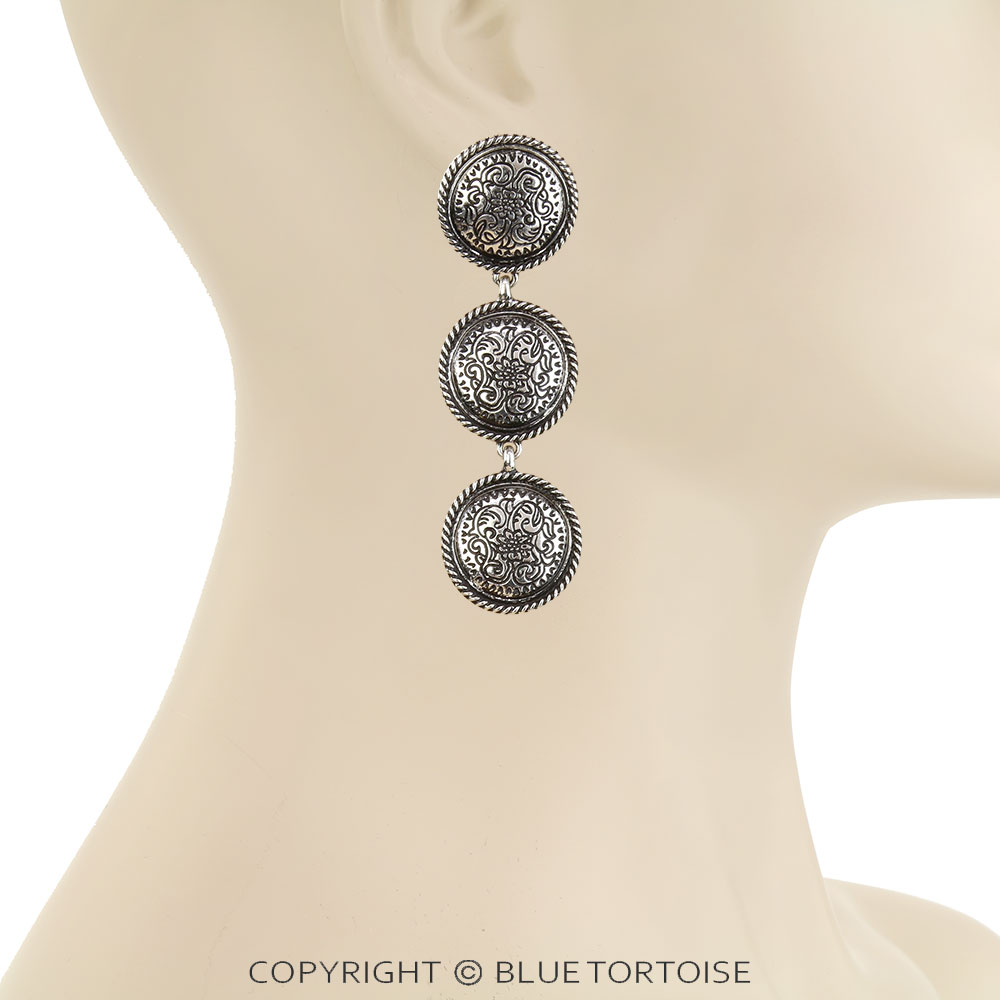 Western Etched 3 Drop Stud Earrings - Image 2