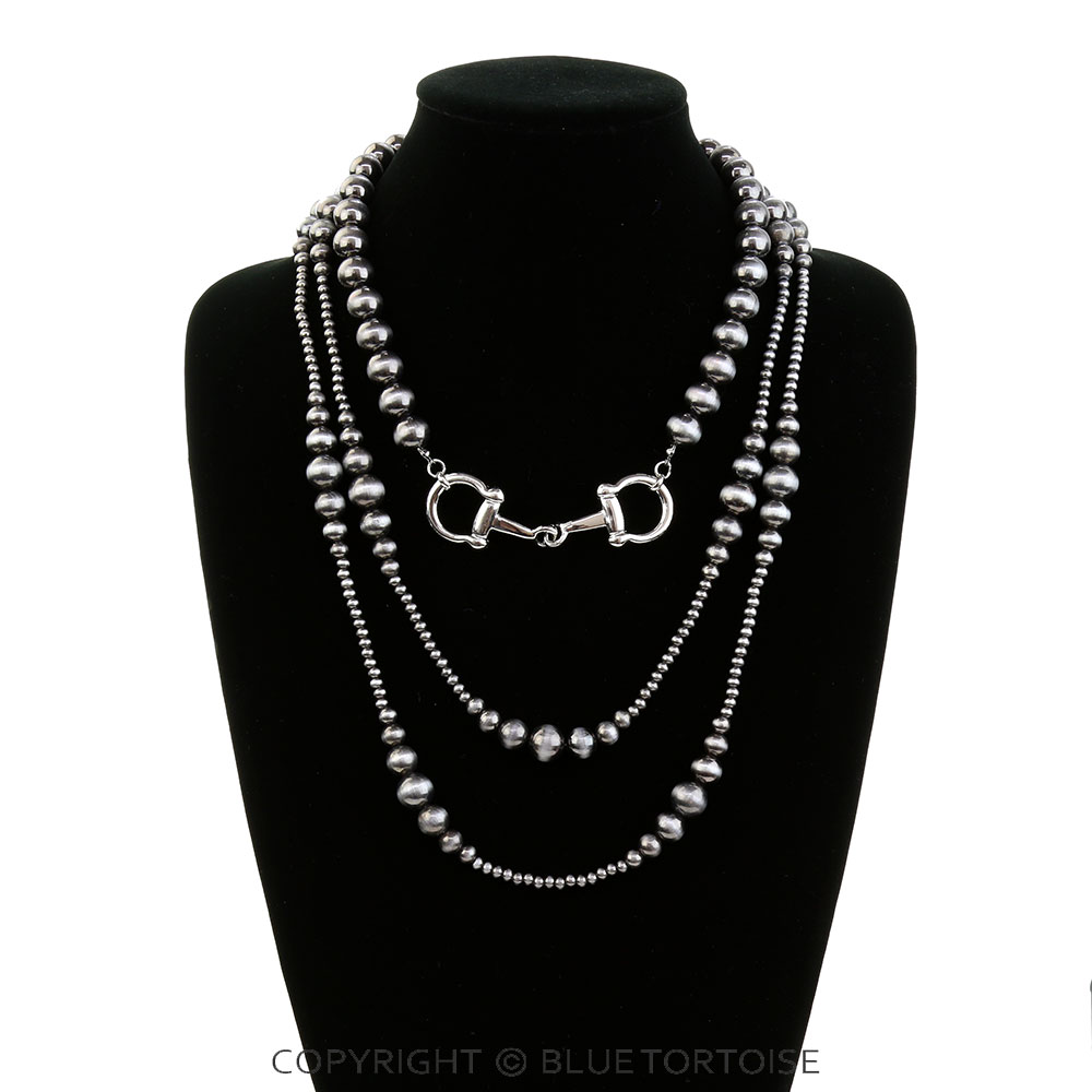 3 Layered Western Horsebit Necklace - Image 2