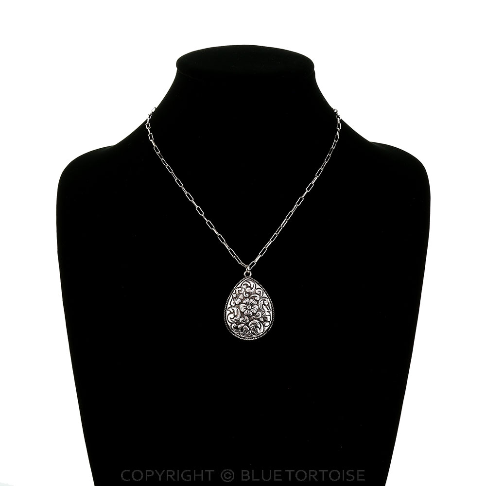 Western Teardrop Engraved Necklace - Image 2
